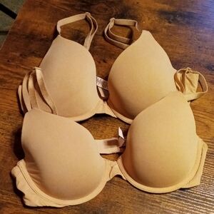 Victoria's Secret 2 Beige 32C Padded Underwire bras